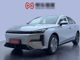 吉利银河 银河L6 2025款 EM-i 140km 探索+版