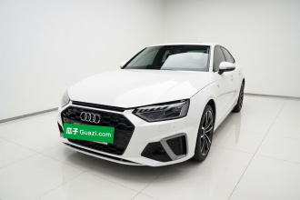 奥迪A4L 2022款 40 TFSI 时尚动感型