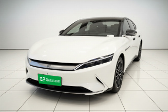 比亚迪 汉 2022款 EV 创世版 715KM前驱尊荣型