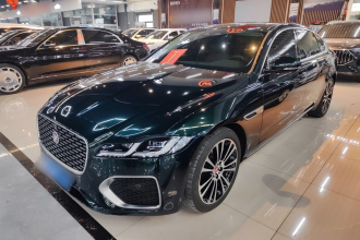 捷豹XFL 2024款 2.0T P250 两驱尊享豪华版