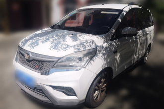 北汽幻速H3 2015款 1.5L 手动舒适型