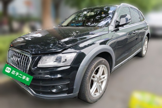奥迪Q5 2018款 典藏版 40 TFSI 技术型