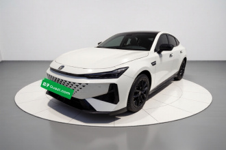 长安UNI-V 2025款 1.5T 500Bar高能版