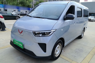 五菱汽车 五菱扬光 2025款 400km 客车版舒适型