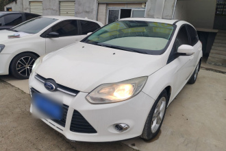 福特 福克斯 2012款 两厢 1.6L 自动风尚型