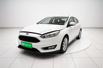 福特 福克斯 2015款 两厢 1.6L 手动风尚型