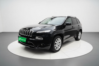 Jeep 自由光 2017款 2.4L 卓越版