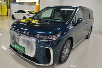 岚图汽车 岚图梦想家 2025款 PHEV 四驱旗舰鲲鹏版