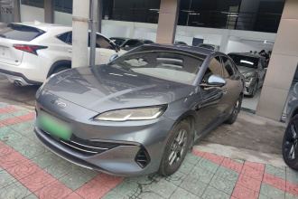 比亚迪 海豹06新能源 2025款 DM-i 智驾版 80KM豪华型