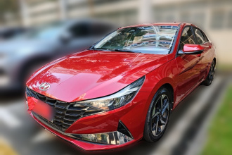 现代 伊兰特 2021款 1.5L CVT LUX尊贵版