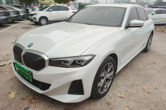 宝马i3 2025款 eDrive 35 L