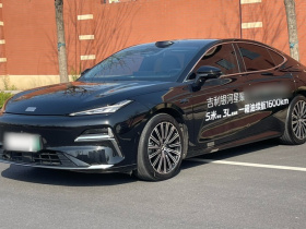 吉利银河 银河星耀8 2025款 130km EM-P 星舰版