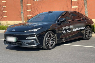 吉利银河 银河星耀8 2025款 130km EM-P 星舰版