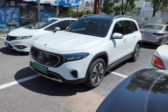 奔驰EQB 2023款 EQB 260