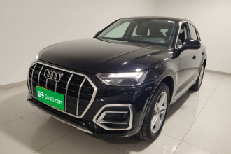 奥迪Q5L 2022款 40T 时尚致雅型