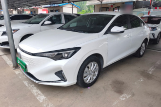 长安 逸动新能源 2022款 EV460 智行网约版 磷酸铁锂