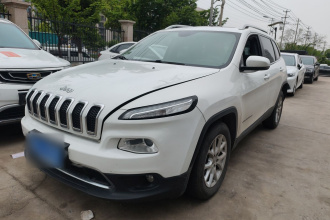 Jeep 自由光 2017款 2.0L 优越版