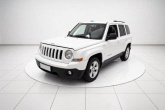 Jeep 自由客 2014款 2.0L 运动增强版
