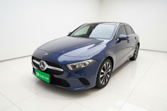 奔驰A级(进口) 2022款 A 200 动感型