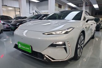 吉利银河 银河E8 2024款 550km 后驱MAX