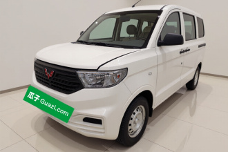 五菱汽车 五菱宏光V 2022款 1.5L劲取版电动助力LAR