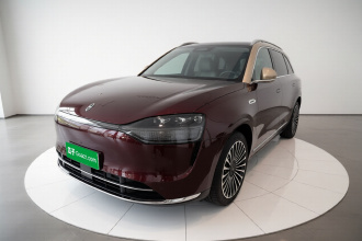 鸿蒙智行 问界M9 2025款 增程 Ultra版 52kWh 5座版 (192线激光雷达）
