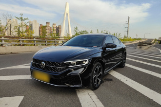 大众 帕萨特 2024款 380TSI 星空龙耀版