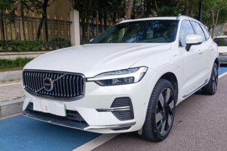 沃尔沃XC60新能源 2024款 T8 插电混动 长续航四驱智雅豪华版