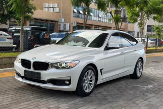 宝马3系 2015款 320i 运动设计套装