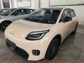 埃安 AION UT 2025款 330星辉版