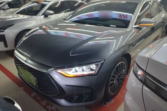 比亚迪 汉 2022款 DM-i 121KM 尊荣型