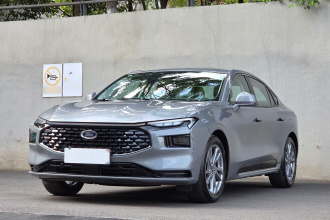 福特 蒙迪欧 2023款 EcoBoost 180 豪华型