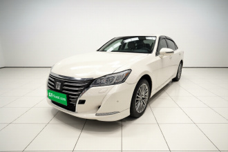 丰田 皇冠 2017款 2.0T 运动版