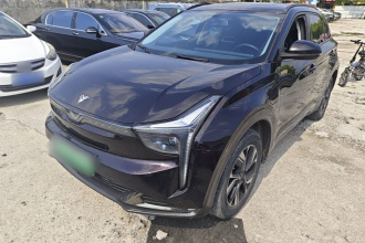 哪吒汽车 哪吒U 2022款 智400 Pro 三元锂