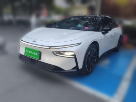 小鹏P7+ 2025款 超长续航 Max 旗舰版