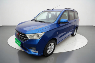 五菱汽车 五菱宏光 2018款 1.5L S舒适型L2B