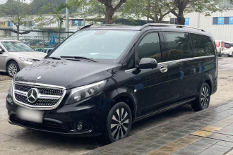 奔驰 威霆 2021款 2.0T 精英版 7座