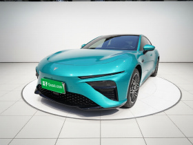 哪吒汽车 哪吒S 2022款 纯电 650km 四驱大版