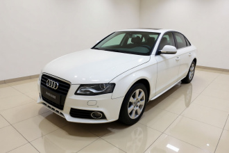 奥迪A4L 2012款 2.0 TFSI 自动标准型