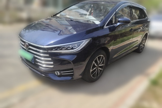 比亚迪 宋MAX 2017款 1.5T 手动智联豪华型 7座