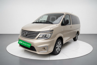 东风风行 菱智 2018款 M5L 2.0L 7座舒适型