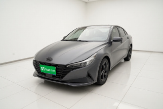 现代 伊兰特 2022款 1.5L CVT 20周年纪念款