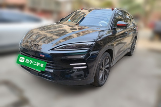 比亚迪 宋PLUS新能源 2024款 荣耀版 DM-i 110km 旗舰PLUS