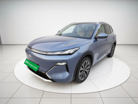 吉利银河 银河星舰7 EM-i 2025款 120km 领航版