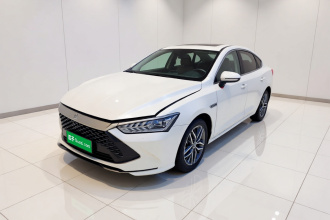 比亚迪 秦PLUS 2021款 DM-i 55KM 旗舰型