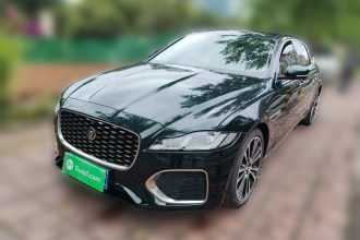 捷豹XFL 2021款 XFL 2.0T P250 两驱尊享豪华版