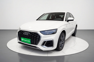奥迪Q5L Sportback 2022款 40 TFSI 豪华型
