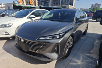 长安 逸动 2024款 1.5T GDI自动 尊贵型