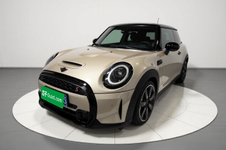 MINI 2023款 改款 2.0T COOPER S 艺术家