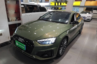 奥迪A5 2024款 Sportback 40 TFSI quattro 豪华动感型